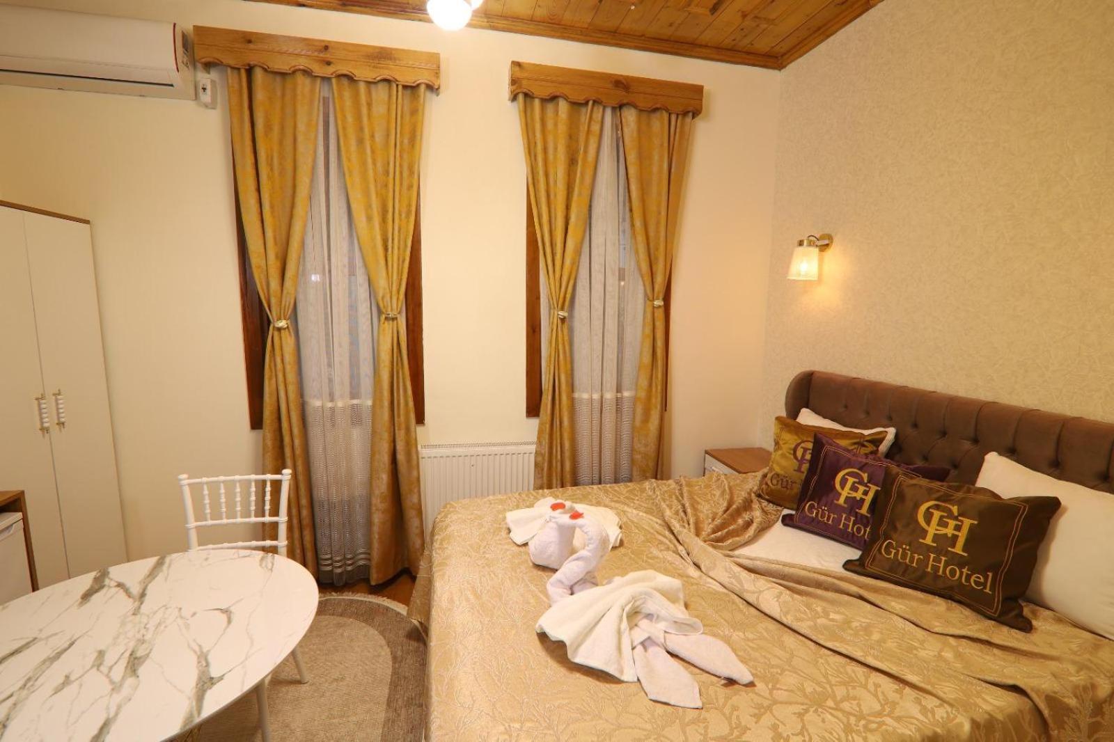 Guer Royal Suit Aparts Istanbul Exterior photo
