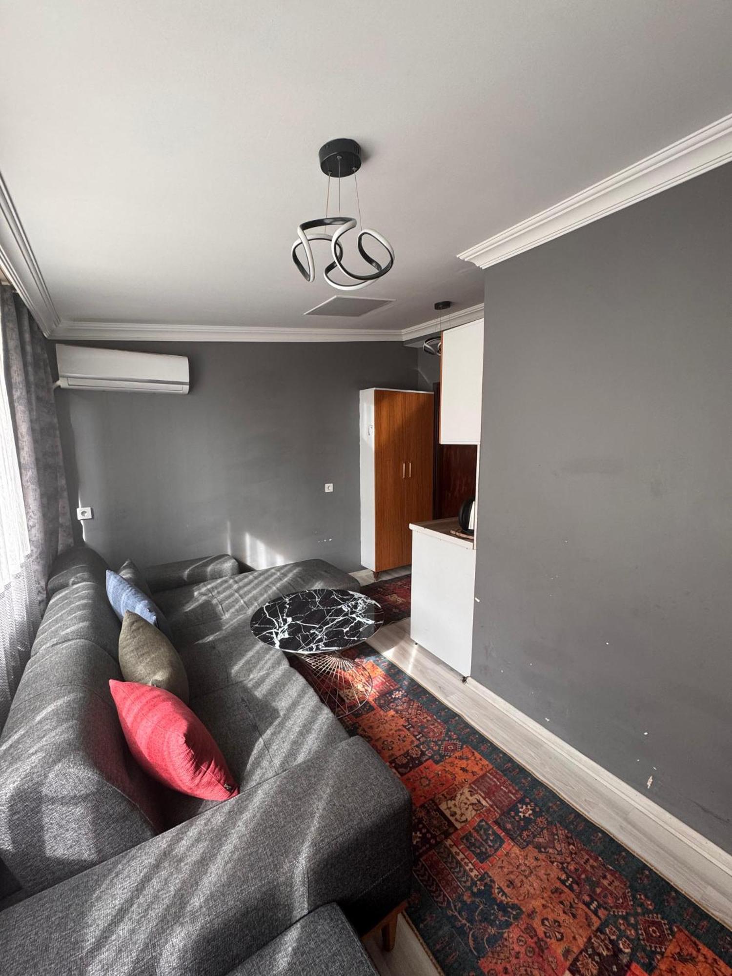 Guer Royal Suit Aparts Istanbul Exterior photo