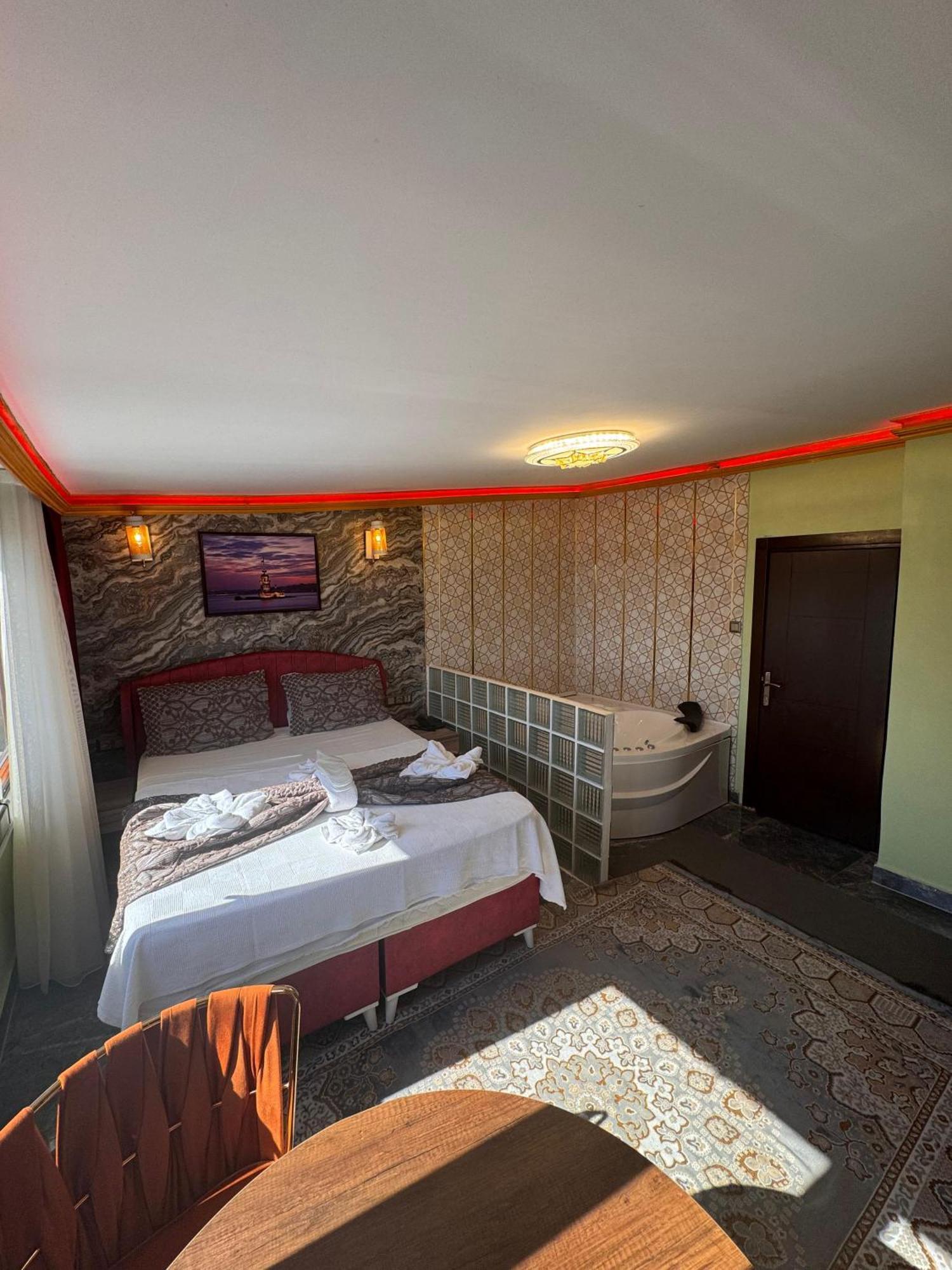 Guer Royal Suit Aparts Istanbul Exterior photo